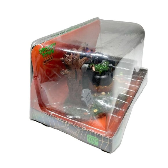 Lemax Spooky Town WITCHES WORKSHOP Halloween Village Potion Cauldron 44742- NEW - Picture 7 of 8